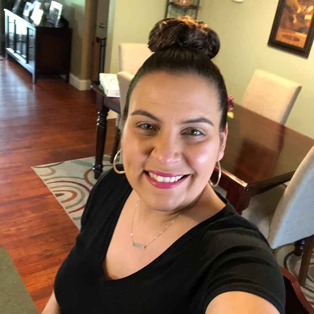 Meet your Posher, Giselle